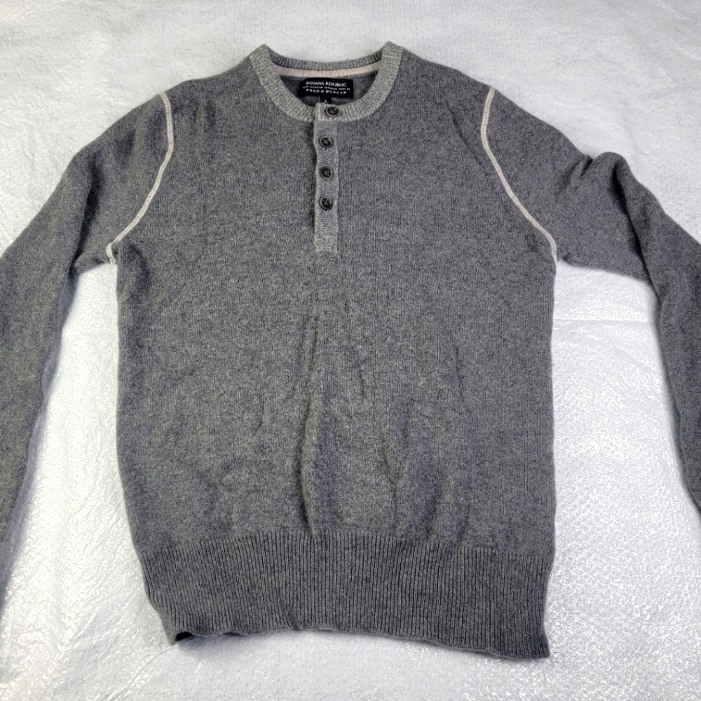 Banana Republic Mens Todd & Duncan 100% Scottish Cashmere Gray Sweater Sz Small